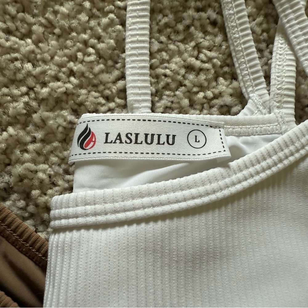 Set of Ribbed Tank Tops - Picture 2 of 11